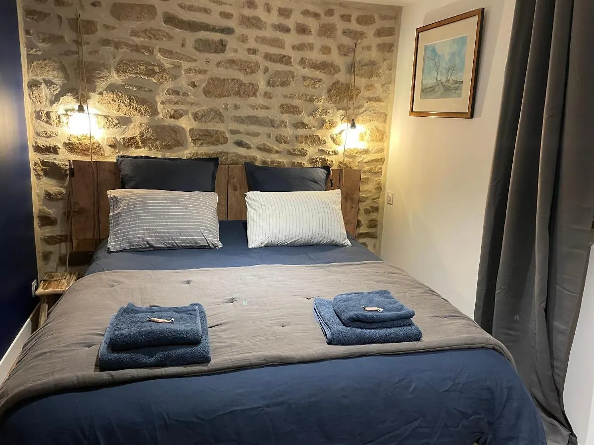 Gites D Izel N1 Entre Terre Et Mer Pres D'Un Golf Ploemel Holiday home
