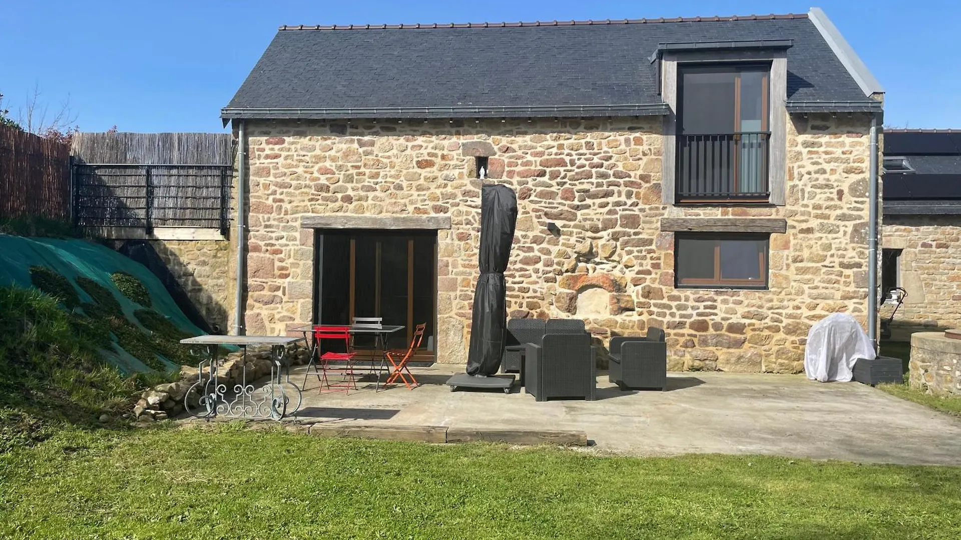 Gites D Izel N1 Entre Terre Et Mer Pres D'Un Golf Ploemel Holiday home