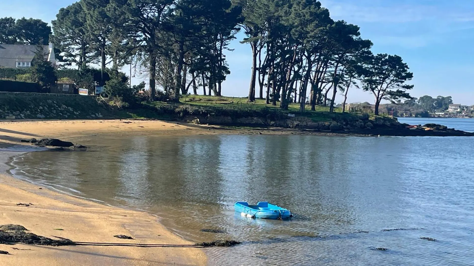 Gites D Izel N1 Entre Terre Et Mer Pres D'Un Golf Ploemel